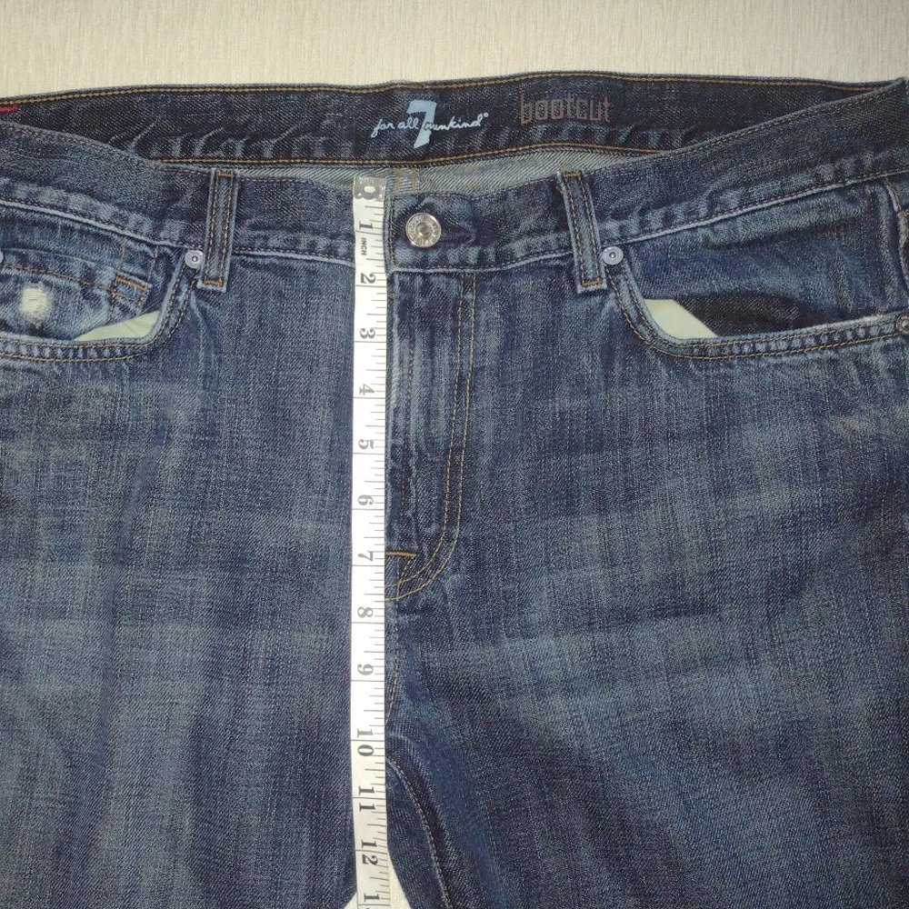 Men's sz.36 7forallmankind jeans boot cut
